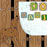 En tegnet hund står ved siden av et skilt med teksten Dog Mahjong i fargerike bokstaver