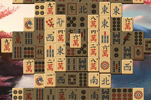 Stable med mahjong-brikker med forskjellige symboler og tegn foran en naturscene med rosa blomster og vann i bakgrunnen