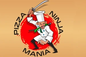 En tegnet pizzakokk i ninja-positur med sverd, mot en rød sirkelbakgrunn, omgitt av ordene Pizza Ninja Mania