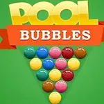 Tekst i gule og hvite bokstaver med ordet POOL BUBBLES over fargerike, trekantede bobler på en grønn bakgrunn