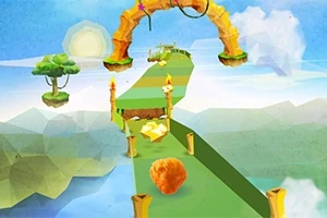 En oransje ullball triller nedover en flytende, zigzag-formet grønne sti omgitt av skyformasjoner og flytende plattformer i en fantasiverden