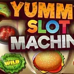 Fargerik tekst med ordene Yummy Slot Machine over symboler som smultringer, hamburger og sukkertøy